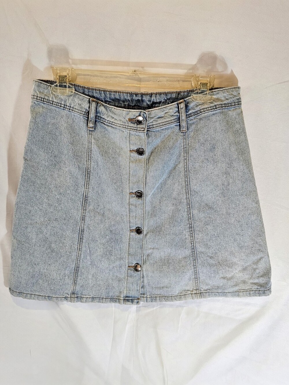 Divided H&M Light Wash Button Front Denim Mini Skirt Size 10 A-Line